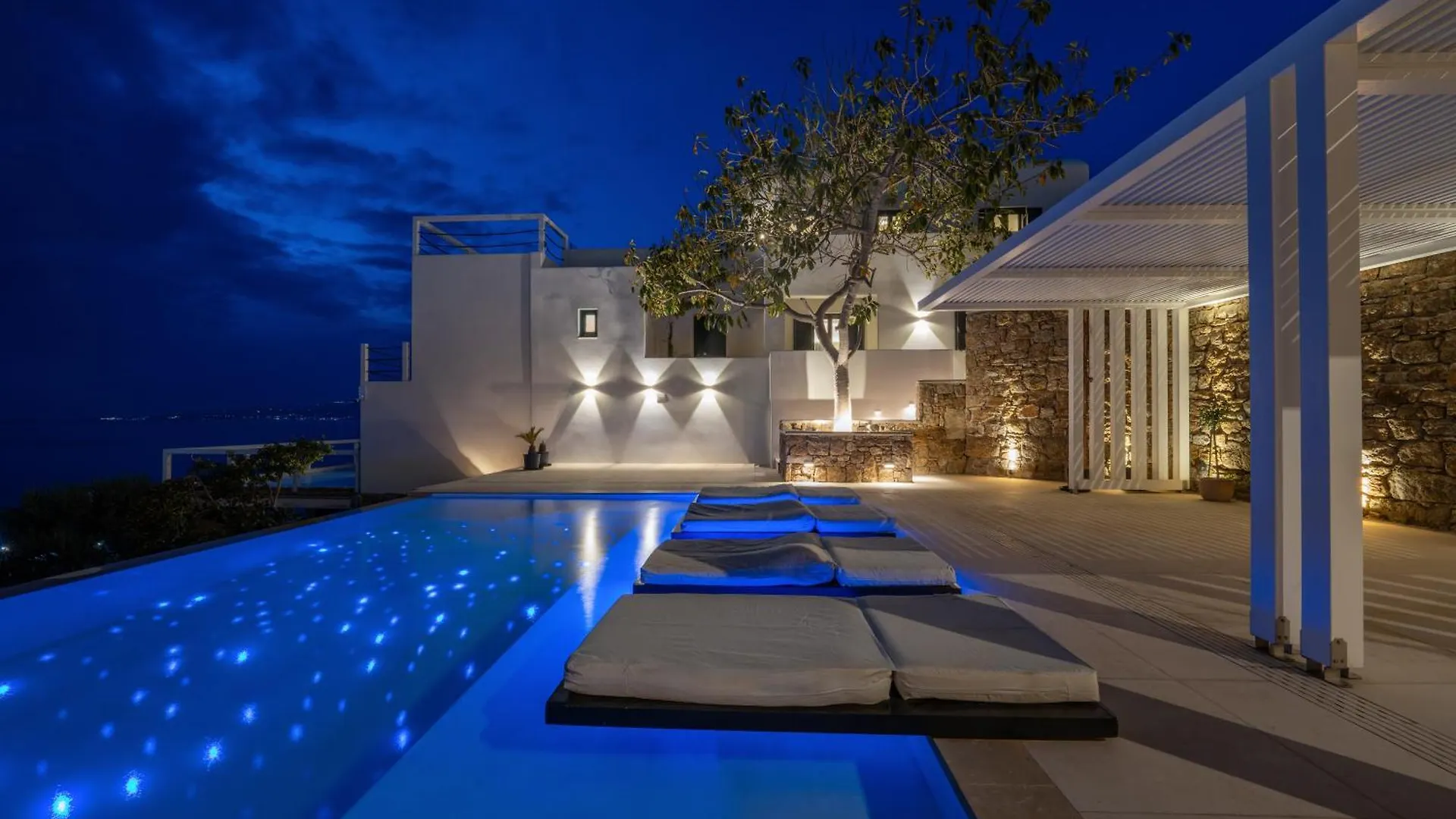 Numi Suites Mykonos Town