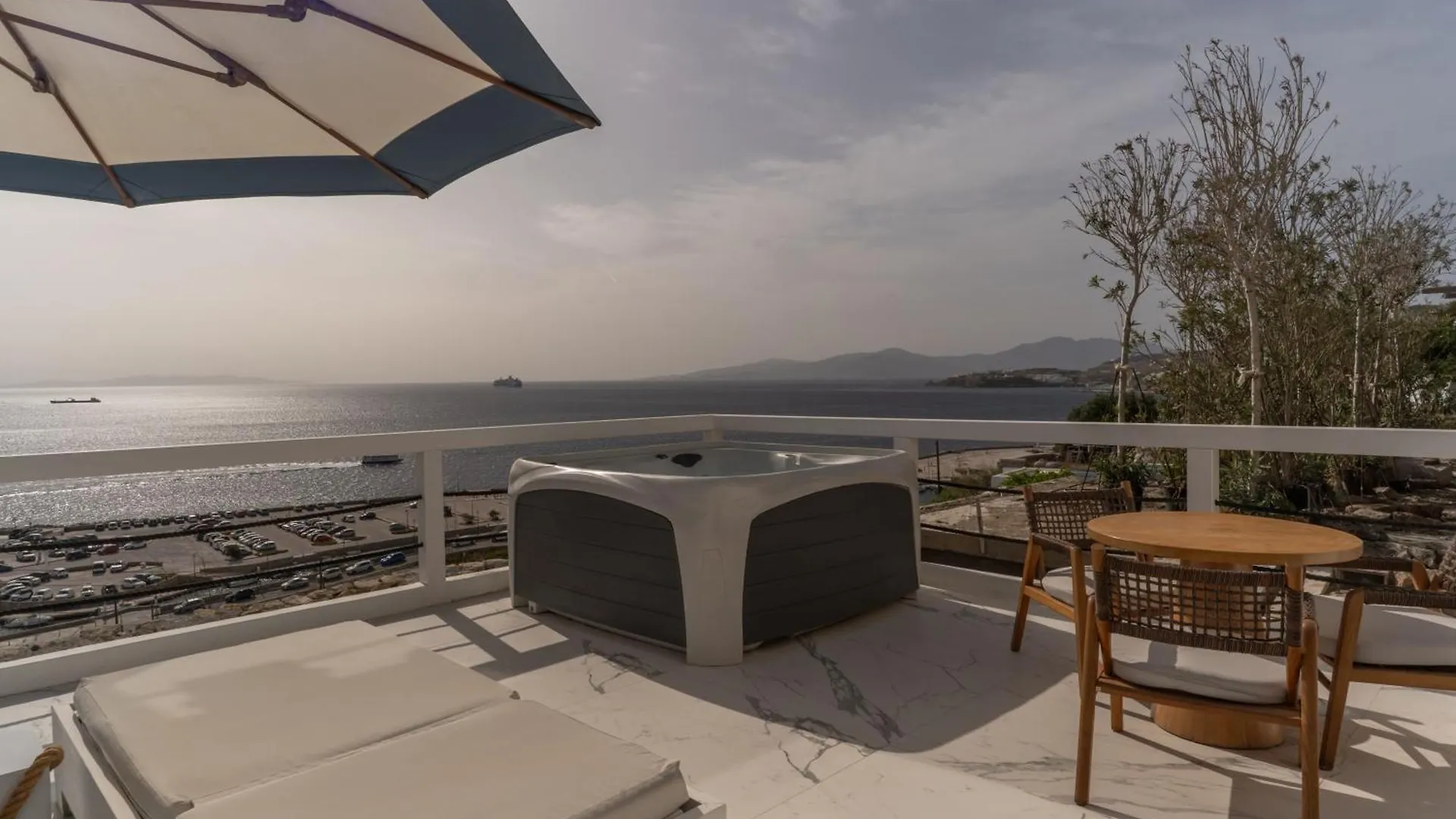 Numi Suites Mykonos Town Apartahotel