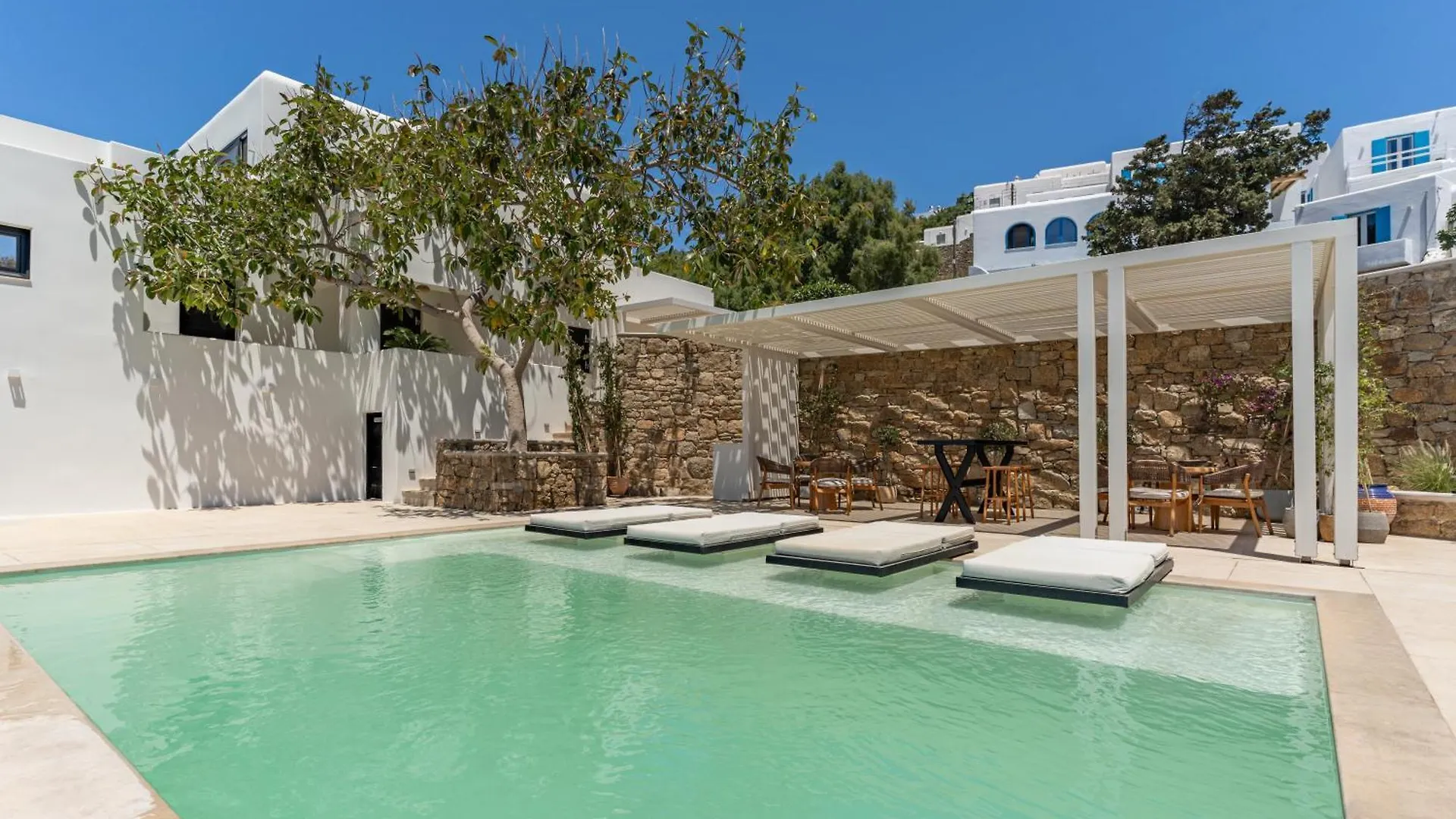 Numi Suites Mykonos Town Grekland